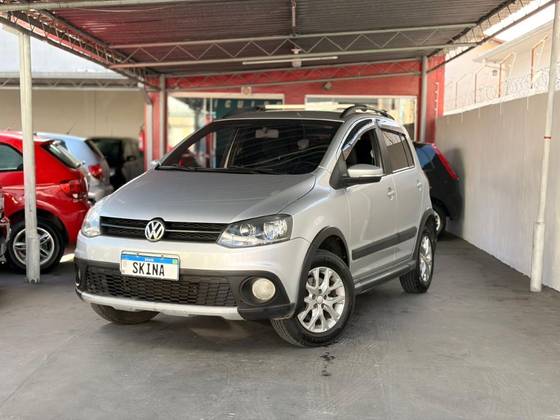 VOLKSWAGEN CROSSFOX 1.6 MI FLEX 8V 4P MANUAL VOLKSWAGEN CROSSFOX 1.6 MI FLEX 8V 4P MANUAL